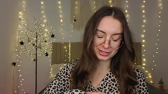 Pokazy przed kamerką – Real_cutie1