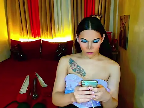 Kelly_Shemaleのウェブカメラショー