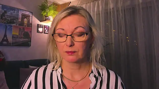 vanessa_chat – Kamerová šou