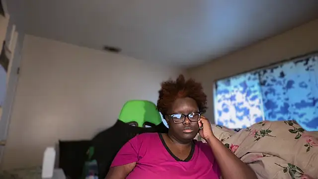 دردشة -Yagurlwest الجنسية المباشرة