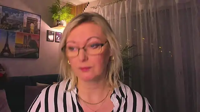 vanessa_chat Webcam Show