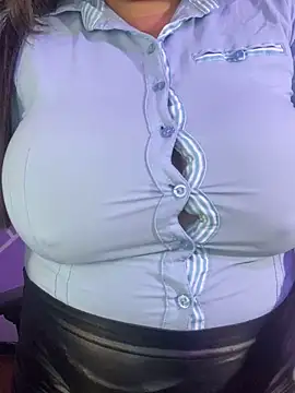 MiiaaJoness ওয়েবক্যাম শো