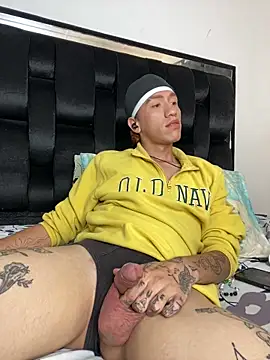 angelboy28 Show in webcam