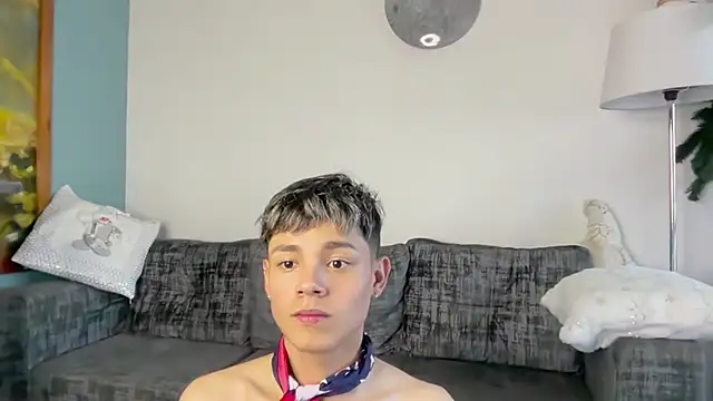 Czat XXX na żywo – Andy_Belier23