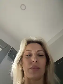 VikaBunny1 Chat XXX in diretta