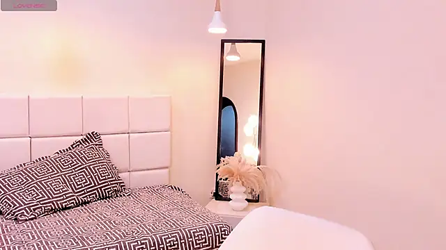 Chat XXX en directo de your_khloe