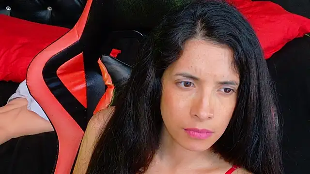 Chatroom XXX en direct de amabel_zambrano