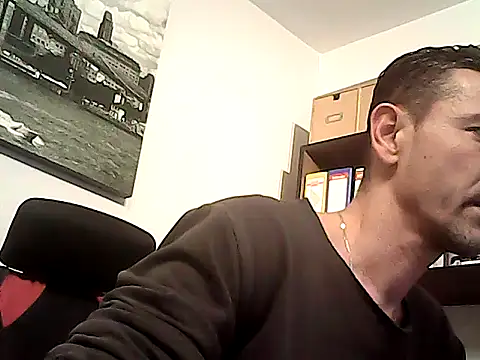 mastercharisma35's Live XXX Chat