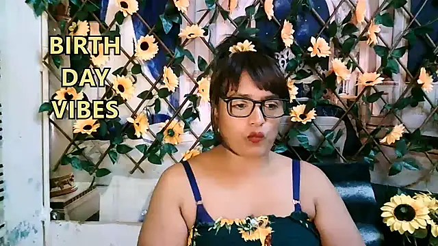 Chat XXX en directo de IndiaBlackPanther