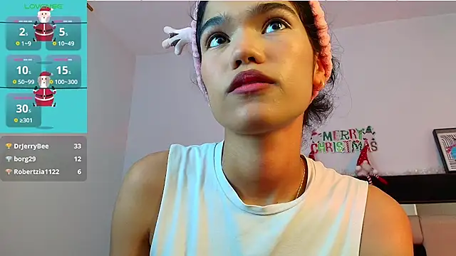 Chat XXX en directo de emycarver09