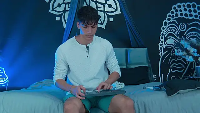 AlessioVitale 라이브 XXX 채팅