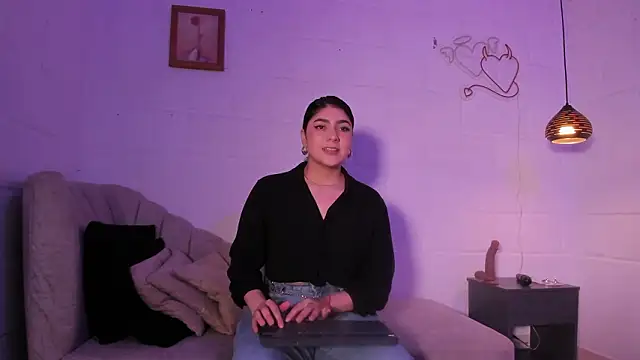 rosse_dl's Live XXX Chat