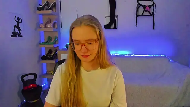 NancyHottie Chat XXX live