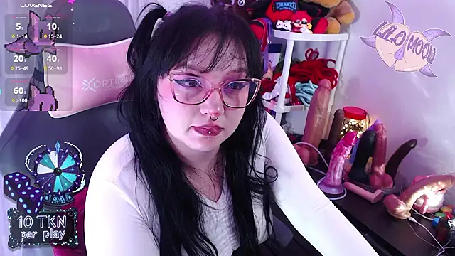 LiloMoon69 Chat XXX live
