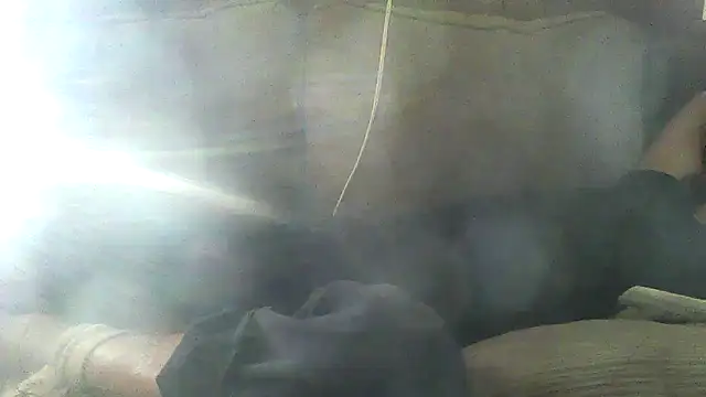 luke_thighwalker2469's Live XXX Chat