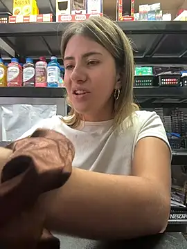 Andrea_19blonde's Live XXX Chat