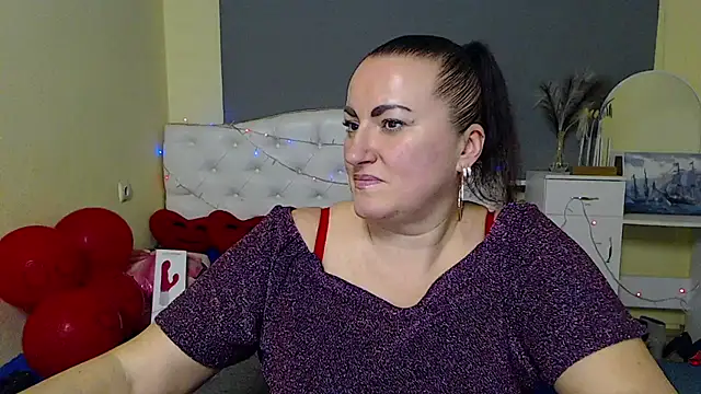 DianaMGG Chat XXX live