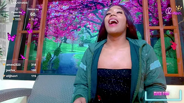 แชท XXX สดของ bayolet_