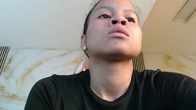 catalina5_s Chat XXX live