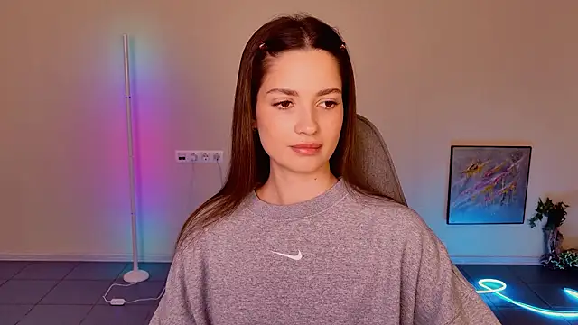 KiraVair Chat XXX live