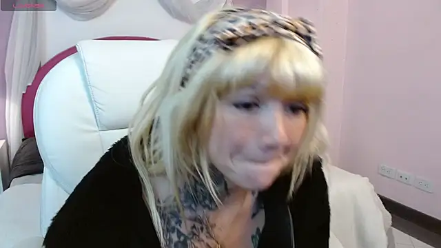 Andre_Vixen Chat XXX live