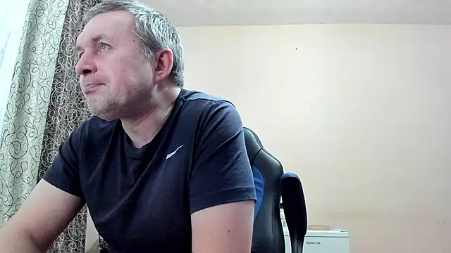 SanFrantsisko élő XXX-chatje