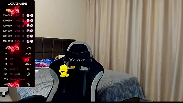 AlanaBrox's Live XXX Chat