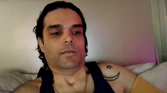 StuntingSpunMarine69 élő XXX-chatje