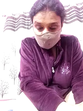 Gullapi 现场XXX聊天