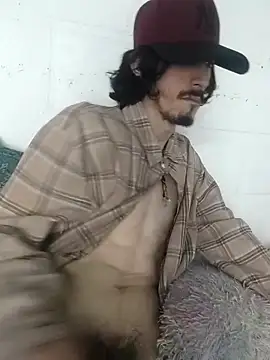 sk8-boy élő XXX-chatje