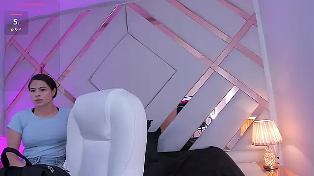 Alison_vegaa's Live XXX Chat