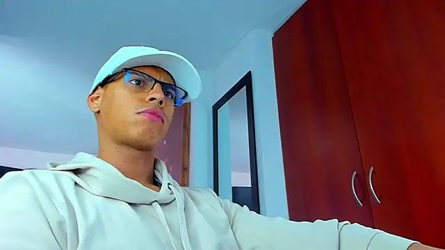 _John_Boy_'s Live XXX Chat