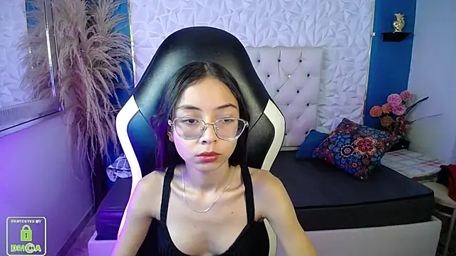 Czat XXX na żywo – NathaliaSweet_11