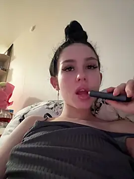 SofiaLaLight's Webcam Show