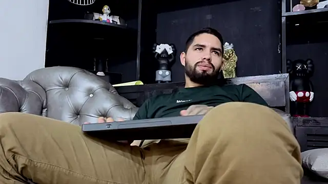 matteosantos élő XXX-chatje