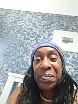 Ebony-SultryX's Live XXX Chat