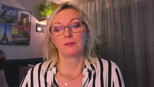 แชท XXX สดของ vanessa_chat