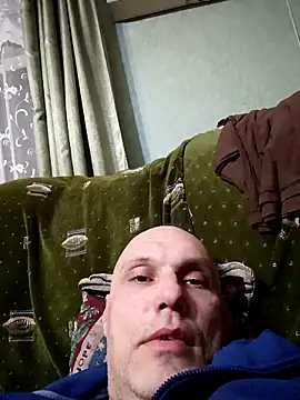 Czat XXX na żywo – Sam_Colt