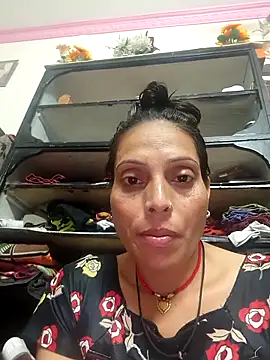 ISHANI-SINGH Show in webcam