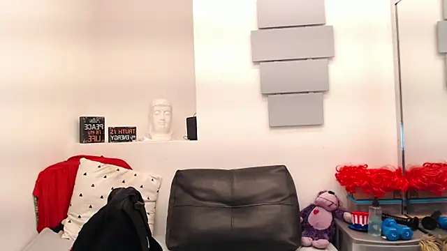 eva_twiss élő XXX-chatje