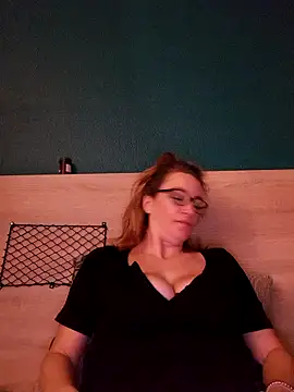 Fifi83Bell: απευθείας συνομιλία ΧΧΧ