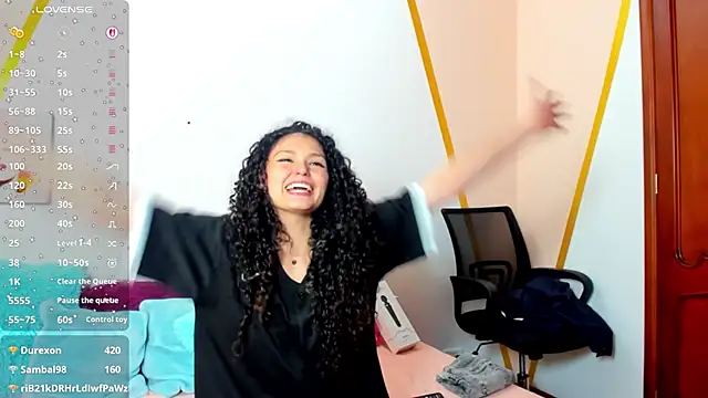 MapeDiamondのライブXXXチャット