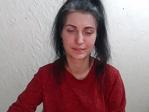 Miss_Whitney: διαδικτυακό σόου στην κάμερα