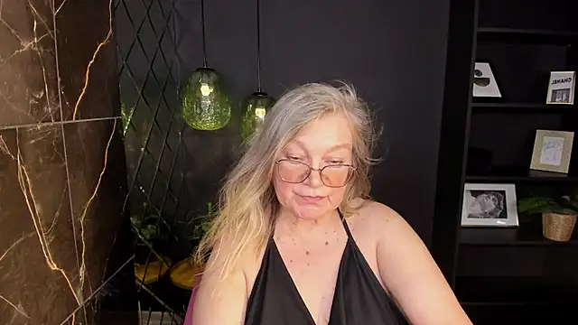 NataliMellow's Live XXX Chat