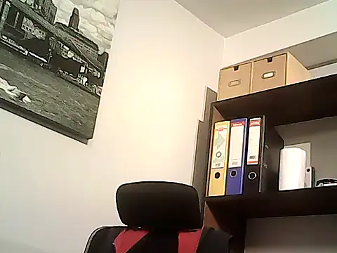 mastercharisma35 élő XXX-chatje