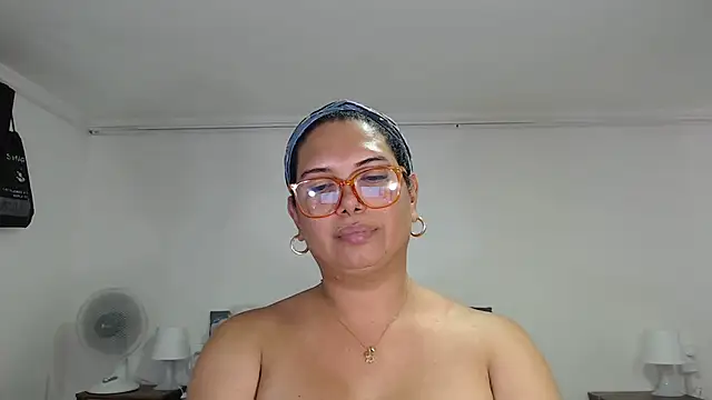 Chat XXX en directo de flowerdirtty