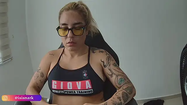 ValkyriaRose Live XXX-chat