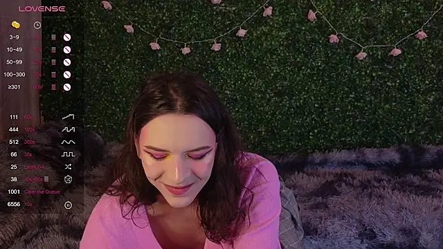 Chat XXX en directo de EkaterinaUpple