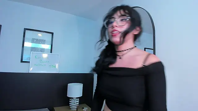 vi_anaya's Live XXX Chat