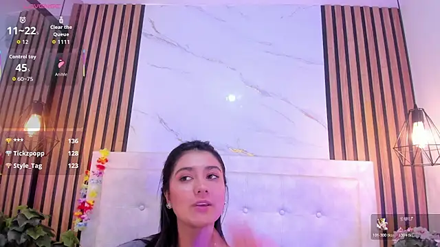 Madyson18's Live XXX Chat